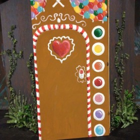 Joshann Painting Witch's candy door